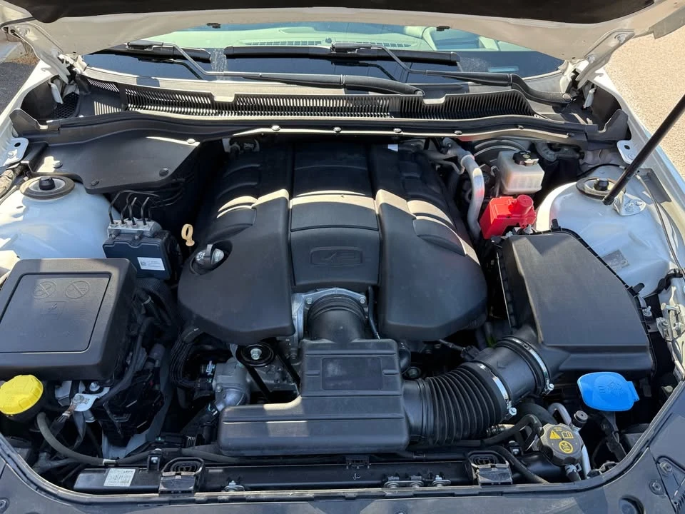 2017 Chevrolet SS - Image 14 of 20