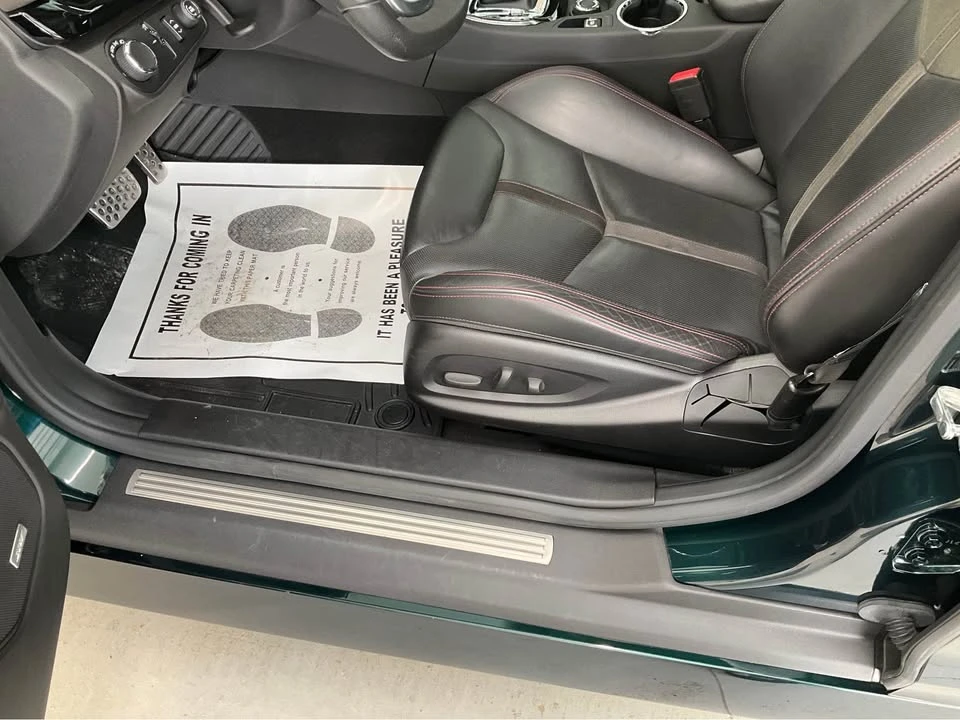 2017 Chevrolet SS - Image 2 of 12
