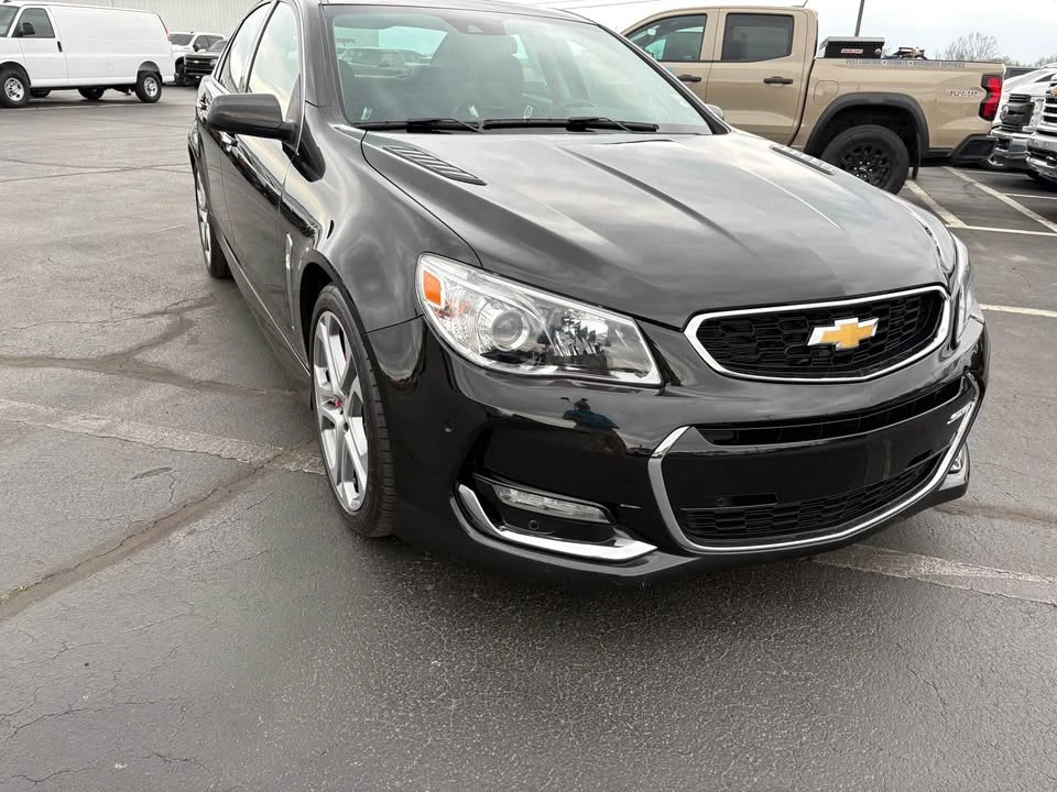 2017 Chevrolet SS - Image 2 of 14