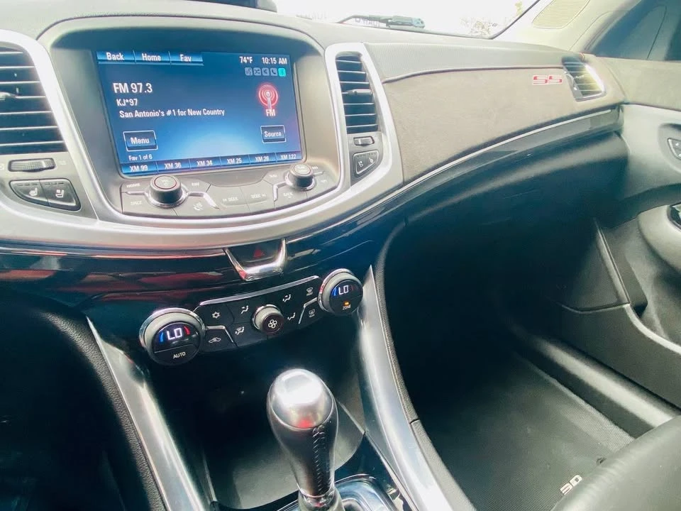 2017 Chevrolet SS - Image 14 of 20