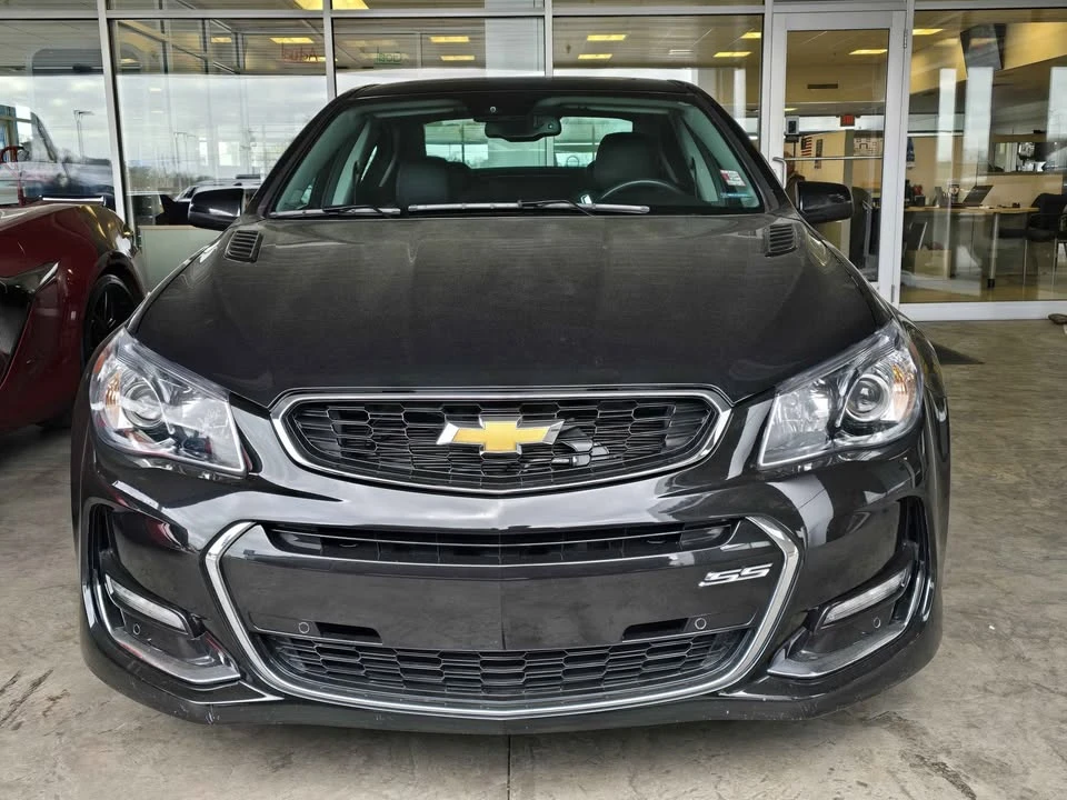 2017 Chevrolet SS - Image 2 of 10