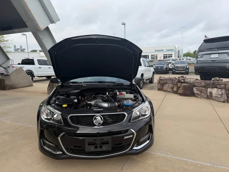 2017 Chevrolet SS - Image 2 of 14