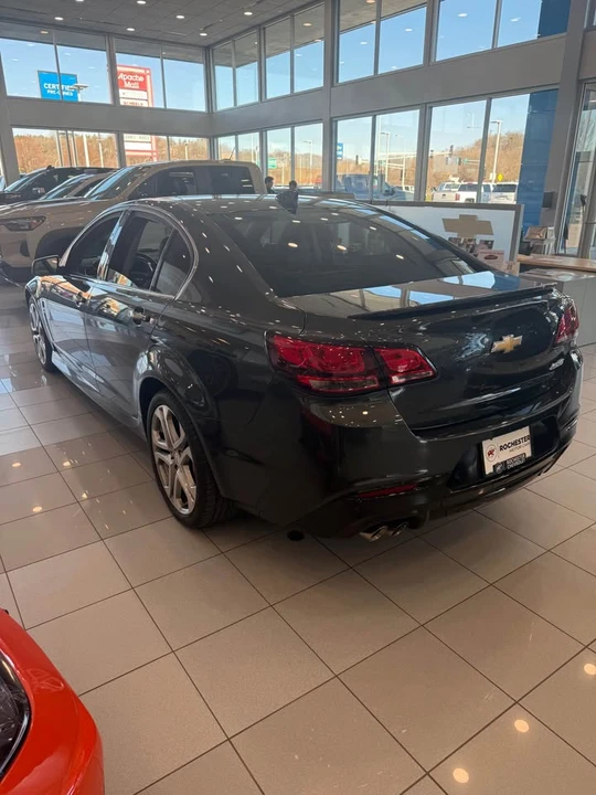 2017 Chevrolet SS - Image 6 of 16