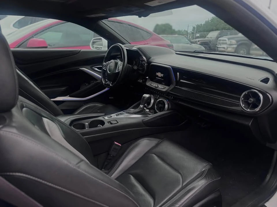 2017 Chevrolet SS - Image 5 of 9