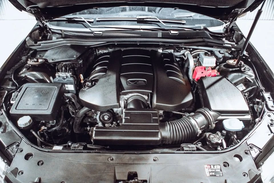 2017 Chevrolet SS - Image 13 of 20