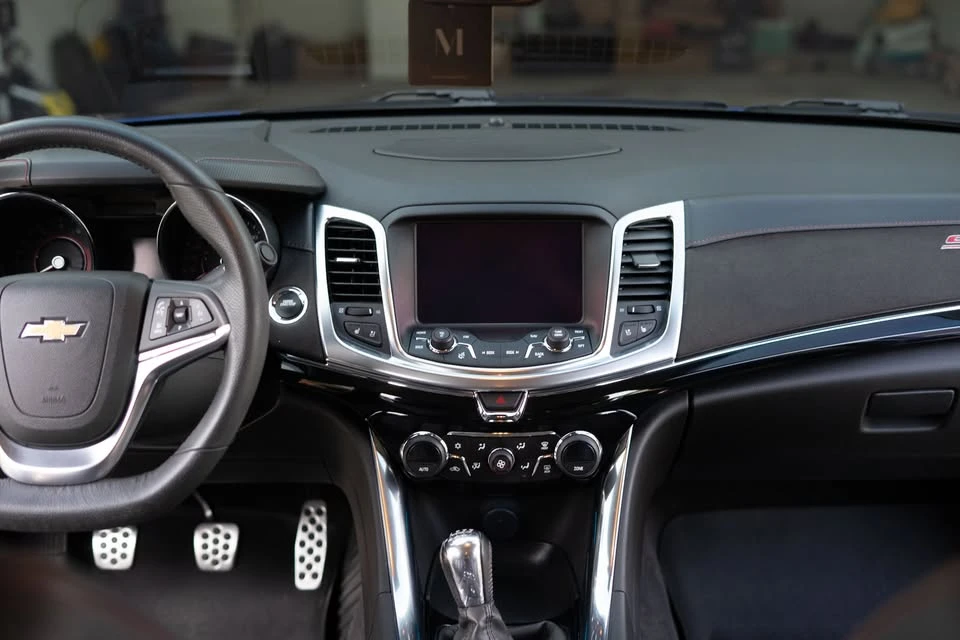2017 Chevrolet SS - Image 14 of 20