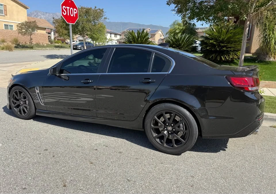2017 Chevrolet SS - Image 2 of 5