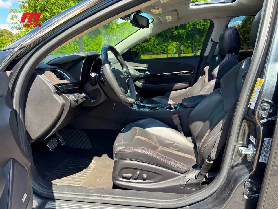 2017 Chevrolet SS - Image 11 of 20