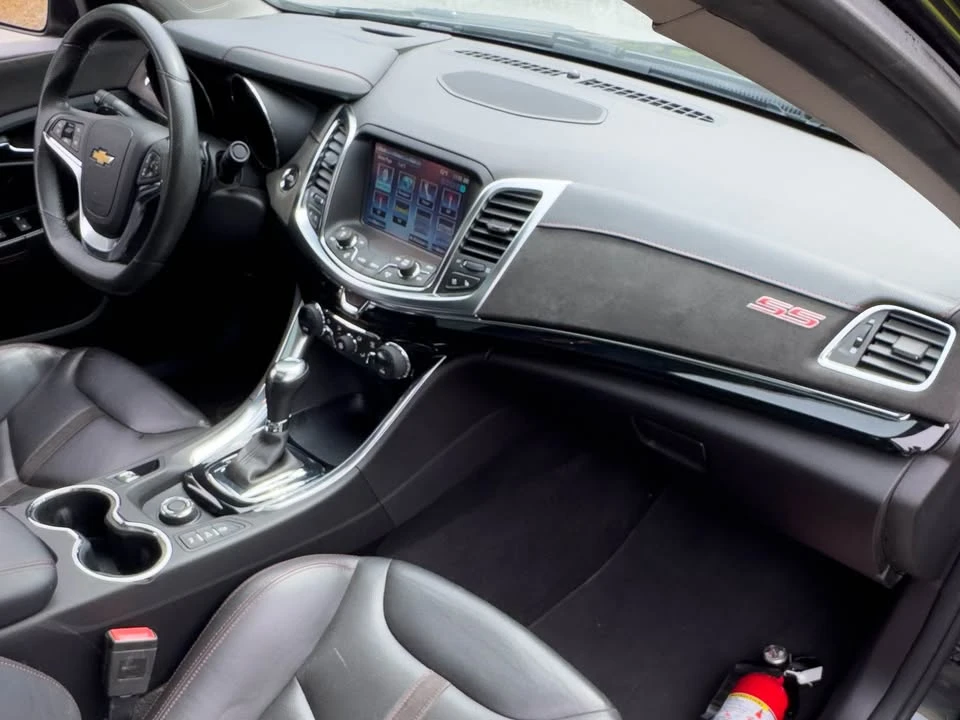 2017 Chevrolet SS - Image 16 of 20