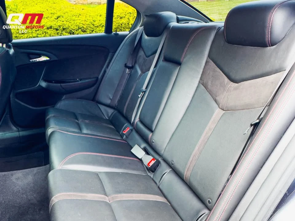 2017 Chevrolet SS - Image 14 of 17