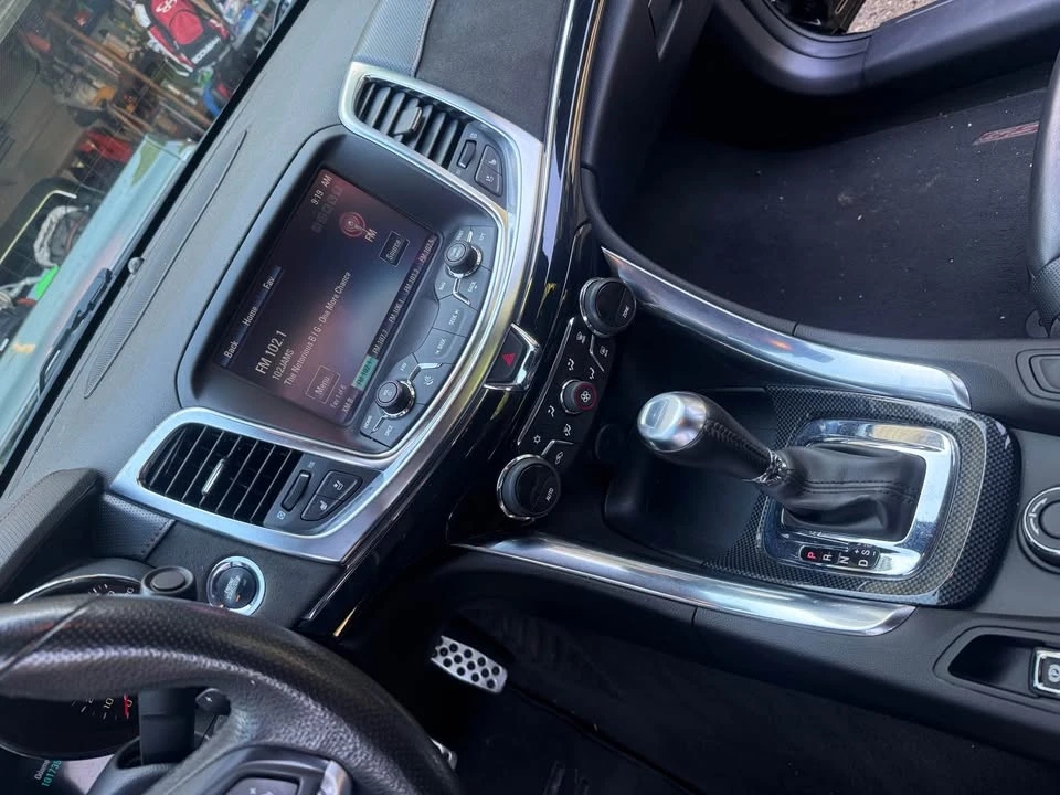 2017 Chevrolet SS - Image 11 of 15