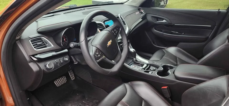 2017 Chevrolet SS - Image 13 of 20