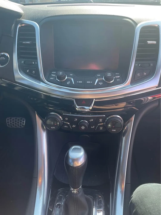 2017 Chevrolet SS - Image 10 of 12