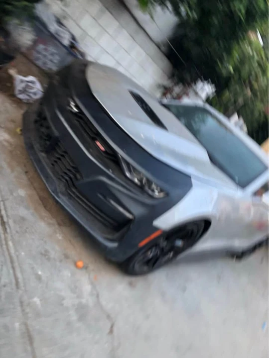2017 Chevrolet SS - Image 2 of 2