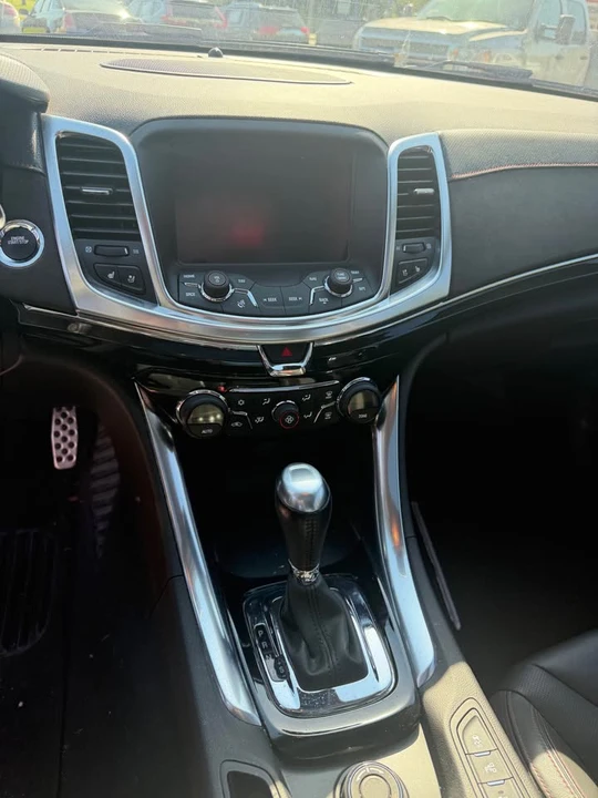 2017 Chevrolet SS - Image 6 of 8