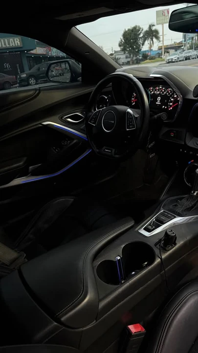 2017 Chevrolet SS - Image 10 of 14