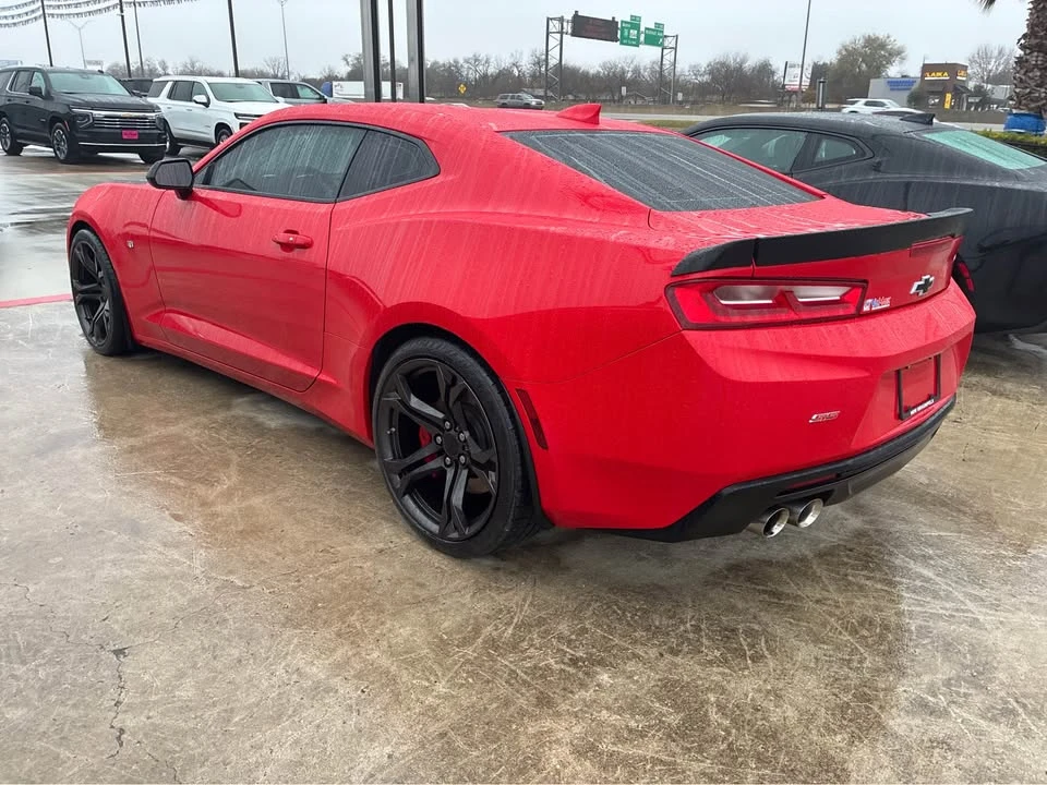 2017 Chevrolet SS - Image 3 of 4