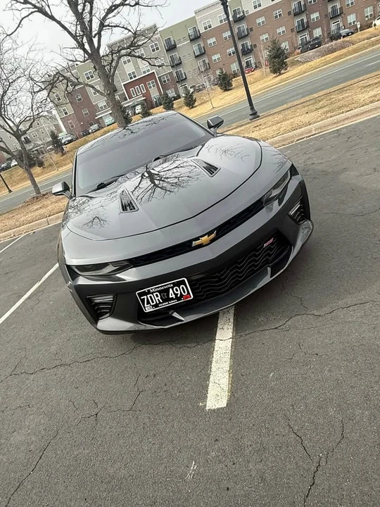 2017 Chevrolet SS - Image 2 of 10