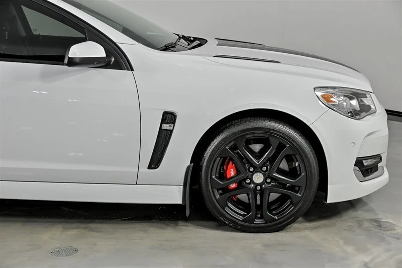 2017 Chevrolet SS - Image 16 of 21