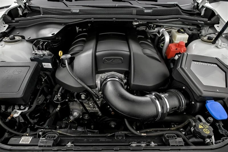 2017 Chevrolet SS - Image 18 of 21