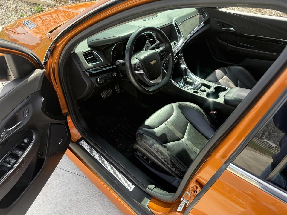 2017 Chevrolet SS - Image 17 of 31