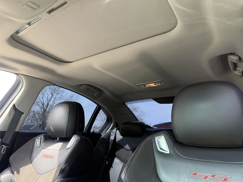2017 Chevrolet SS - Image 22 of 31