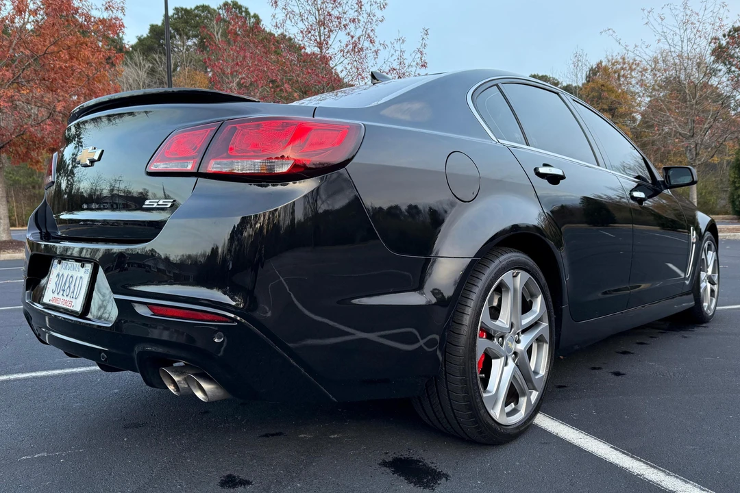 2017 Chevrolet SS - Image 5 of 31