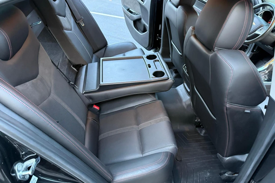 2017 Chevrolet SS - Image 18 of 31
