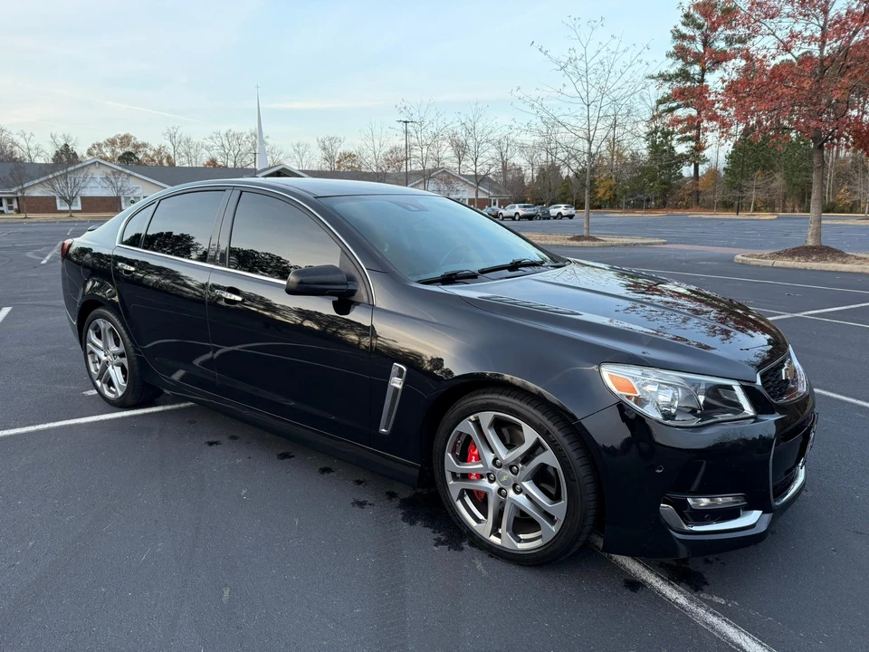 2017 Chevrolet SS - Image 8 of 31
