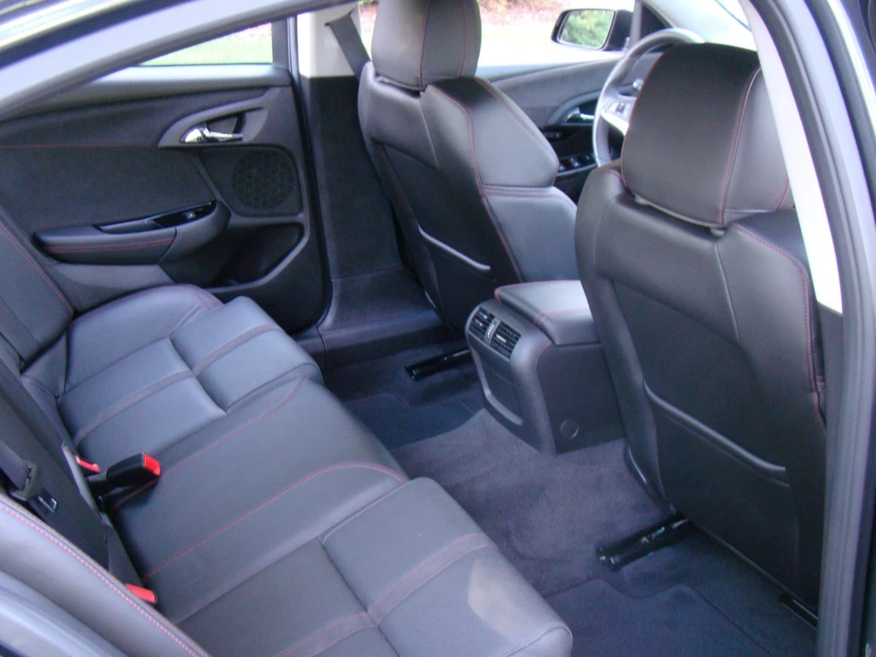 2017 Chevrolet SS - Image 23 of 31
