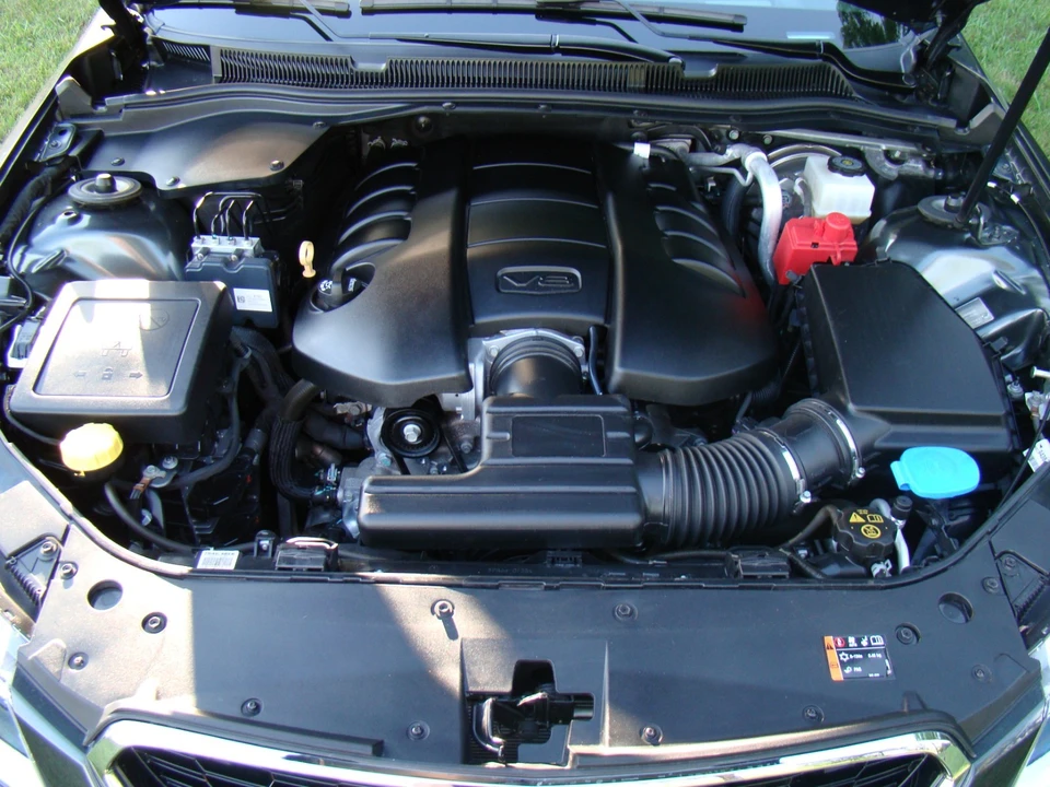 2017 Chevrolet SS - Image 29 of 31