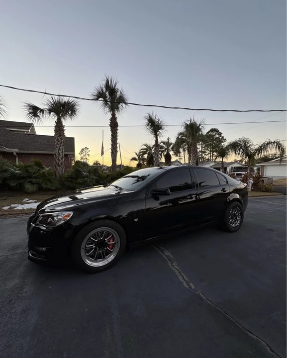 2017 Chevrolet SS - Image 2 of 28