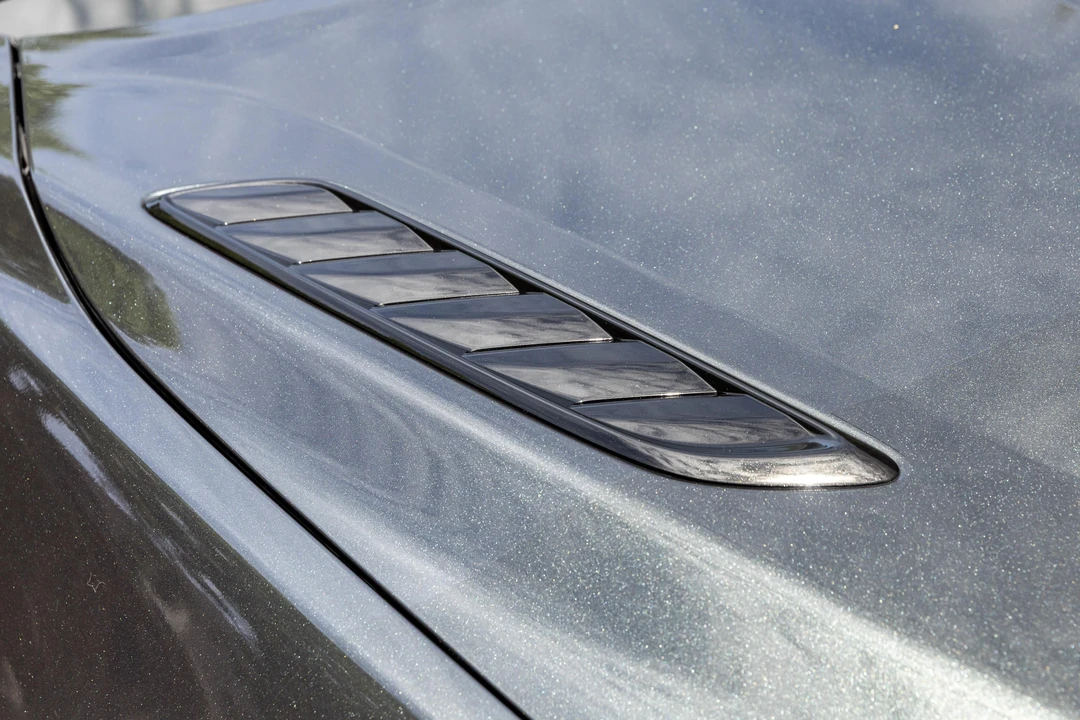 2017 Chevrolet SS - Image 10 of 31