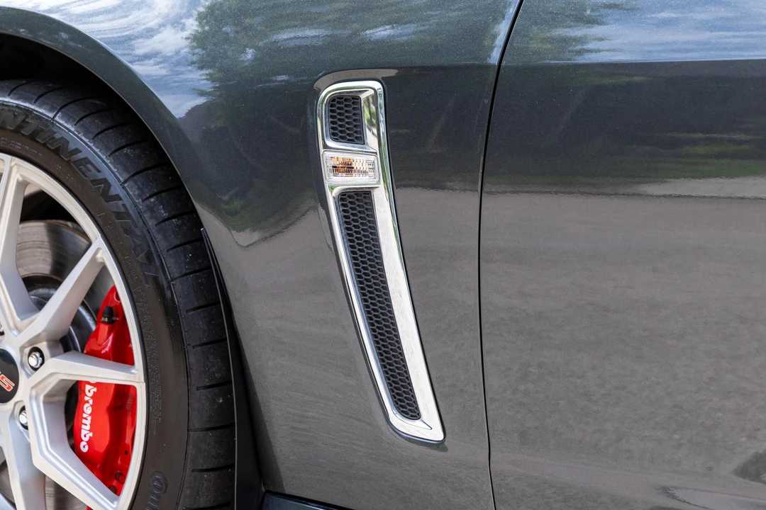 2017 Chevrolet SS - Image 26 of 31