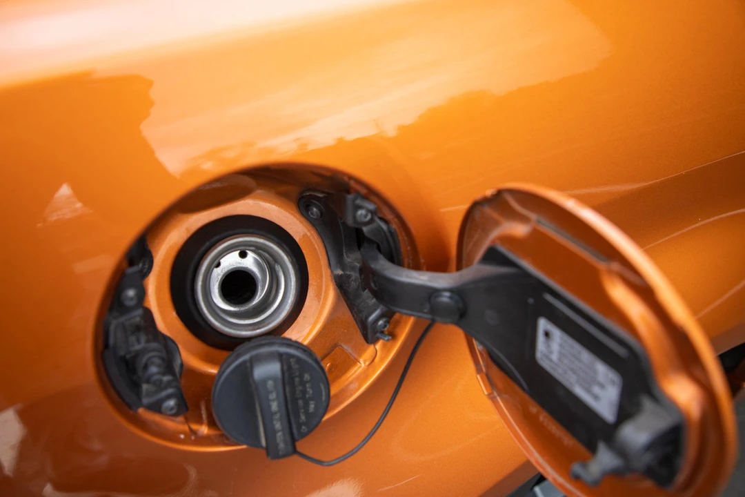 2017 Chevrolet SS - Image 24 of 31