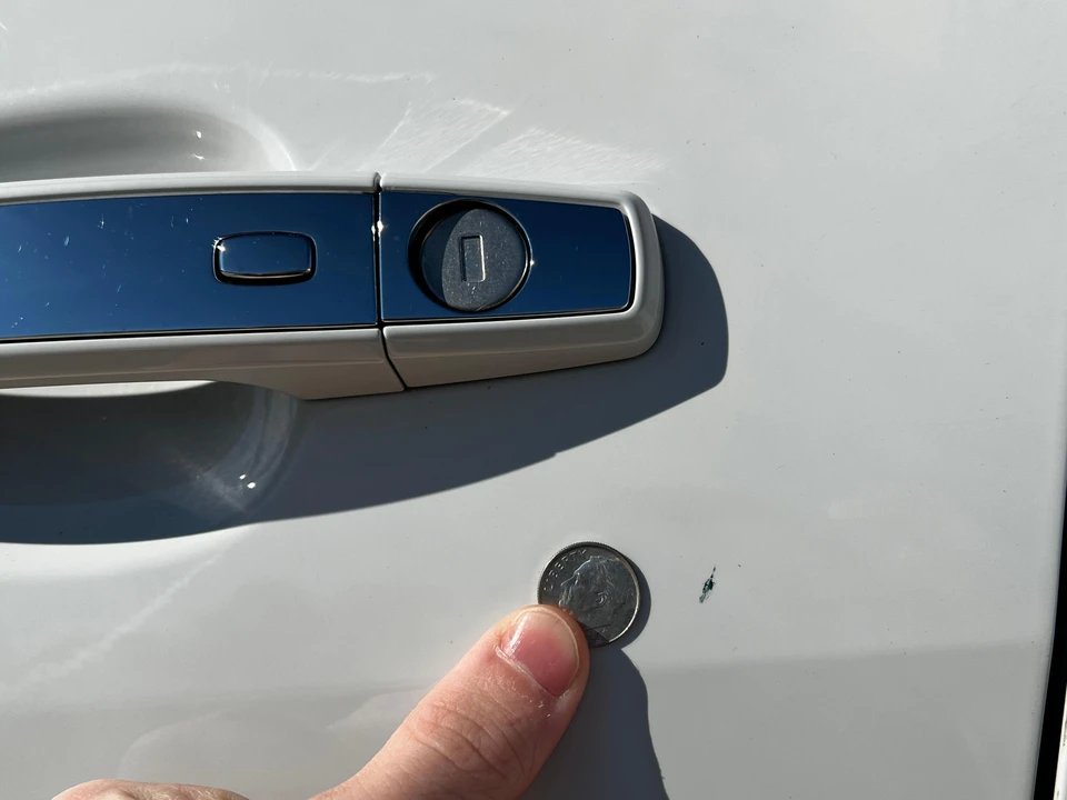 2017 Chevrolet SS - Image 23 of 31