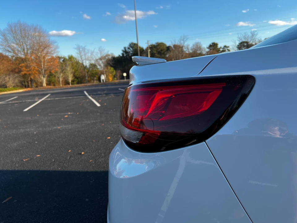 2017 Chevrolet SS - Image 19 of 31