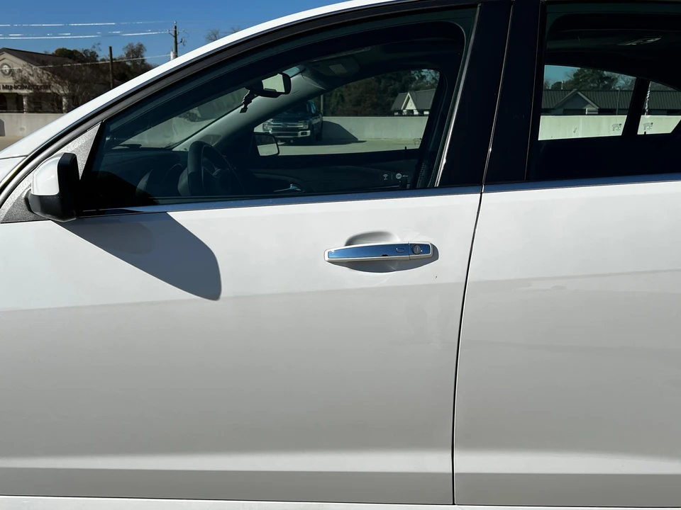 2017 Chevrolet SS - Image 14 of 31
