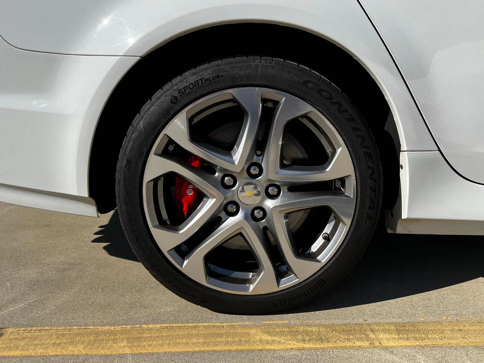 2017 Chevrolet SS - Image 28 of 31