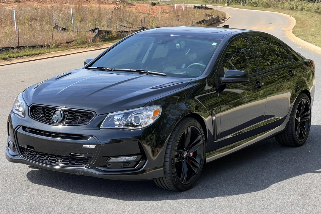 2017 Chevrolet SS - Image 2 of 31
