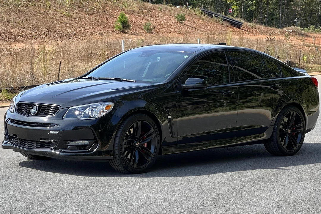 2017 Chevrolet SS - Image 6 of 31