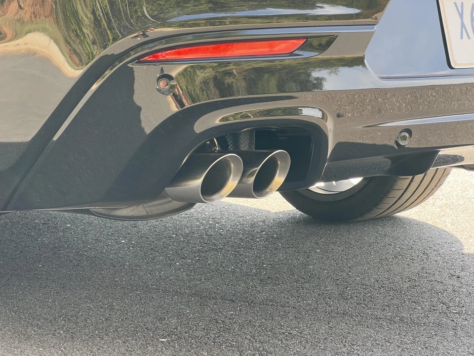 2017 Chevrolet SS - Image 25 of 31
