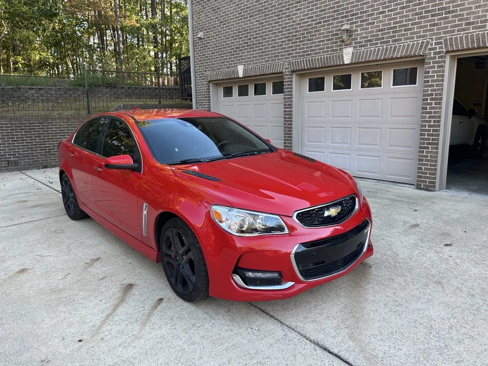 2017 Chevrolet SS - Image 2 of 11