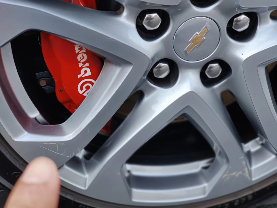 2017 Chevrolet SS - Image 8 of 11