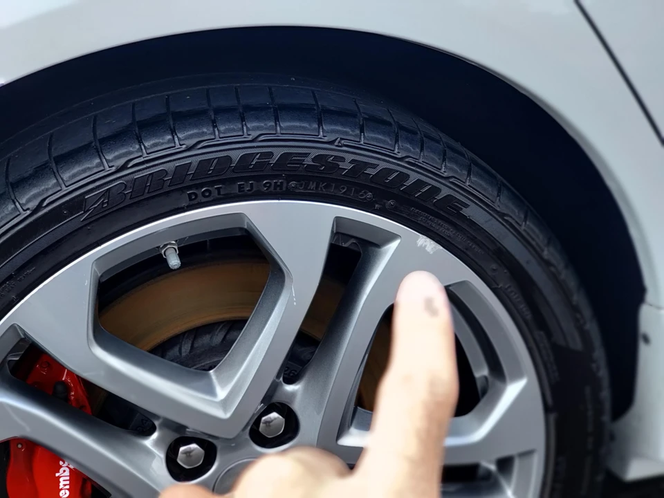 2017 Chevrolet SS - Image 7 of 11