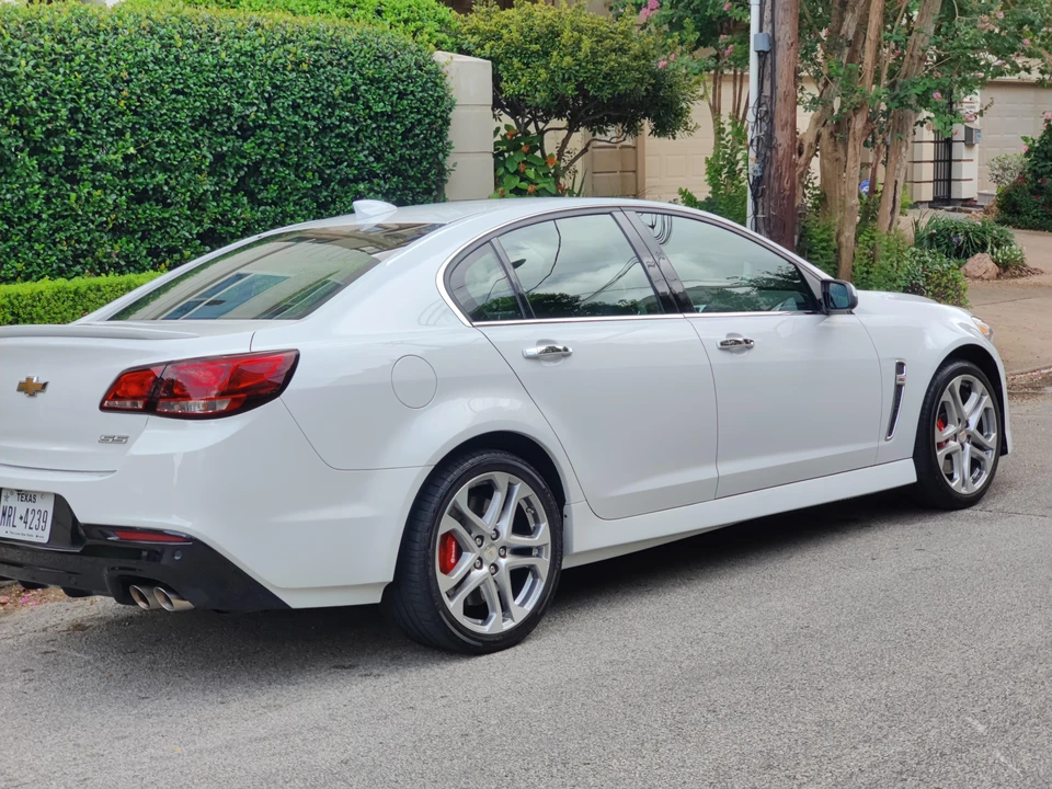 2017 Chevrolet SS - Image 4 of 11
