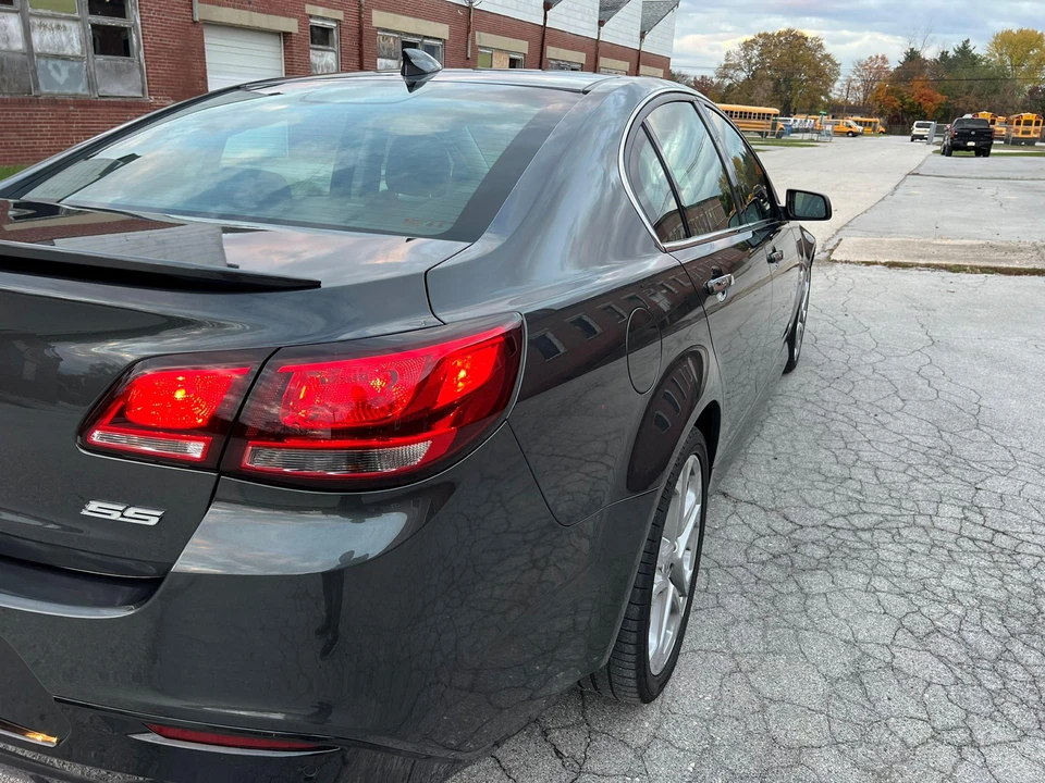 2017 Chevrolet SS - Image 29 of 31