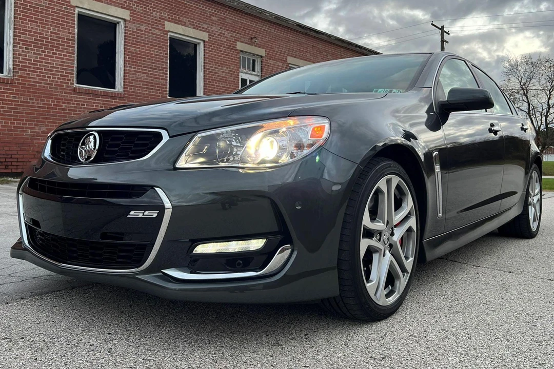 2017 Chevrolet SS - Image 3 of 31