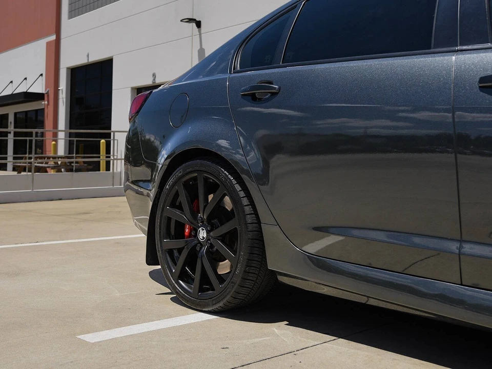 2017 Chevrolet SS - Image 13 of 24