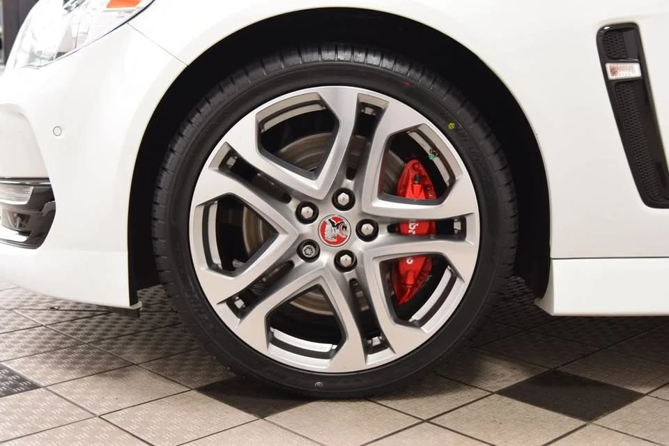 2017 Chevrolet SS - Image 9 of 18